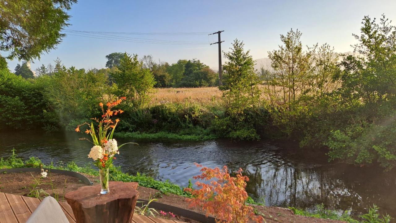 Au Bord De L'Eau Pres A13 Deauville Honfleur Rouen Saint-Philbert-sur-Risle المظهر الخارجي الصورة